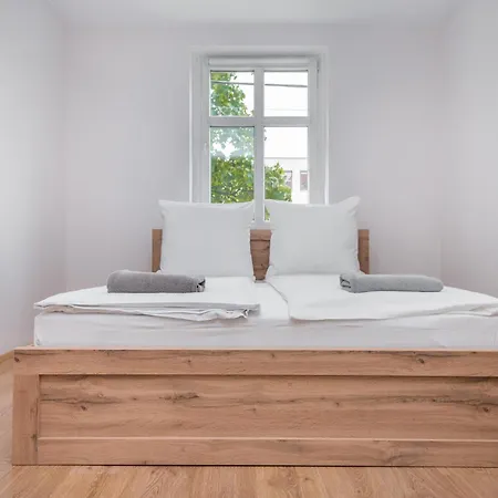 Hutnicza * غليفيتسه