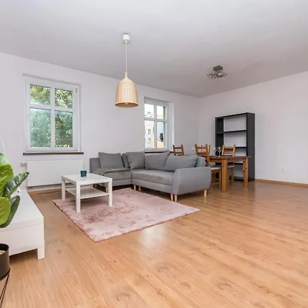 Hutnicza Appartement *